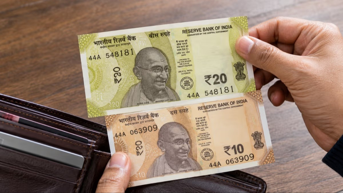 लागत अधिक, फिर भी सरकार क्यों ला रही है प्लास्टिक नोट?