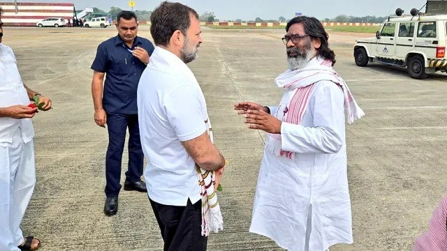 राहुल गांधी ने झारखंड सीएम हेमंत सोरेन से क्यों कहा- छात्रों से मुलाकात करें
