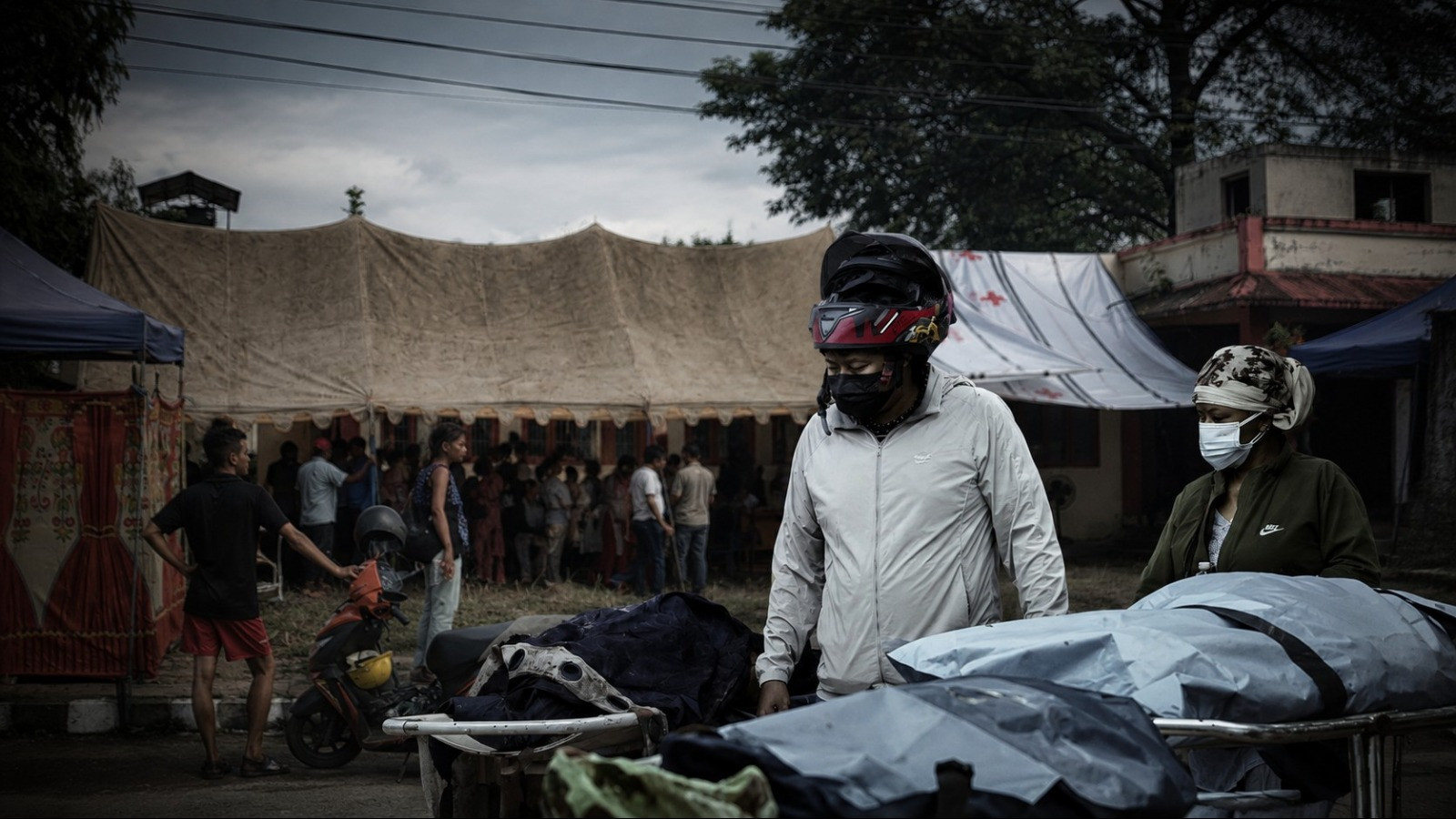 Nepal morgues overwhelmed as flood fatalities rise