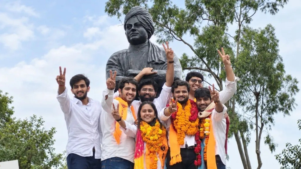 DUSU चुनाव में चार में से तीन पदों पर ABVP का कब्जा, निर्दलीय दीपांशु उपाध्यक्ष निर्वाचित